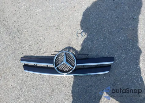 2003 Mercedes-Benz C 240 z USA, uszkodzony, nr VIN WDBRF61J73F394659